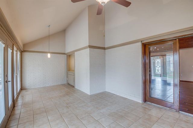 8113 NW 118th Street, Oklahoma City, OK 73162