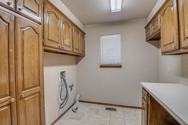 8113 NW 118th Street, Oklahoma City, OK 73162