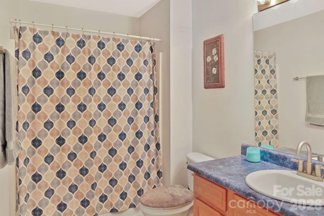 1798 New Stock Road, Weaverville, NC 28787