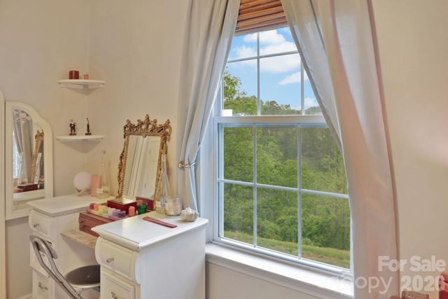 1798 New Stock Road, Weaverville, NC 28787