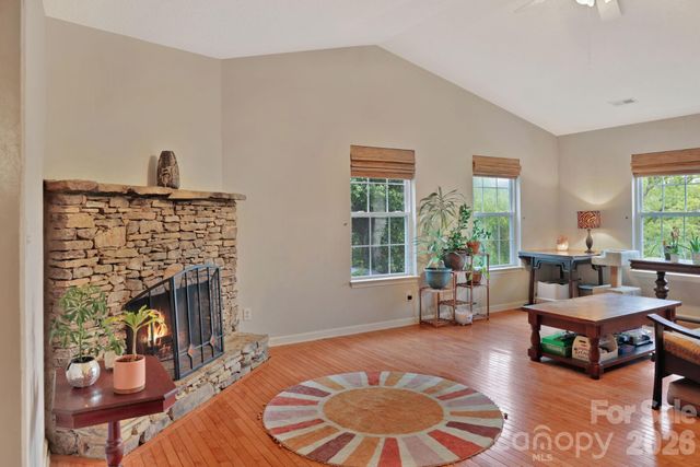 1798 New Stock Road, Weaverville, NC 28787