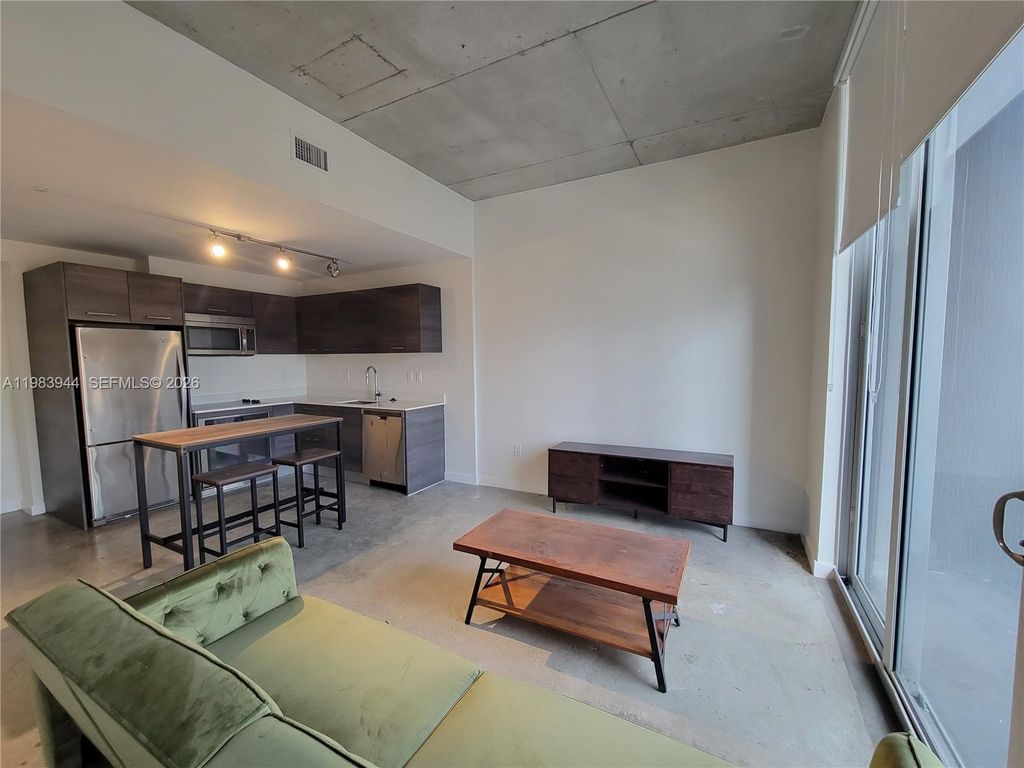 151 SE 1st St 1507, Miami, FL 33131