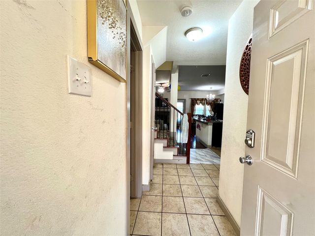 12607 Bay Avenue, Fort Worth, TX 76040