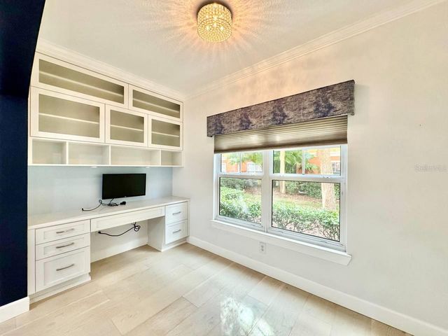 4207 S DALE MABRY HIGHWAY 5110, Tampa, FL 33611