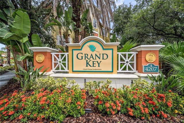 4207 S DALE MABRY HIGHWAY 5110, Tampa, FL 33611