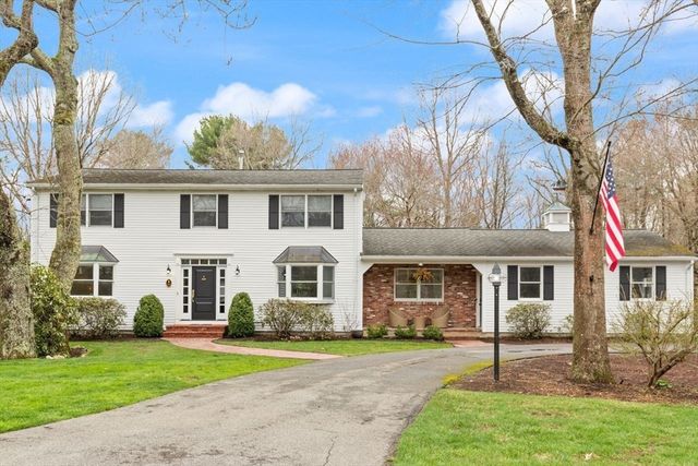 15 Ramblewood Drive, Easton, MA 02356