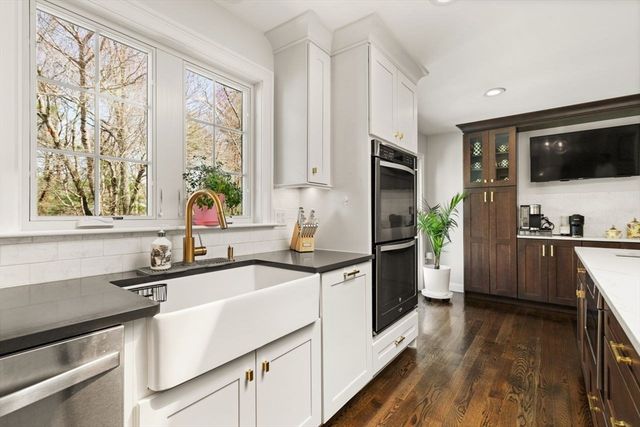 15 Ramblewood Drive, Easton, MA 02356