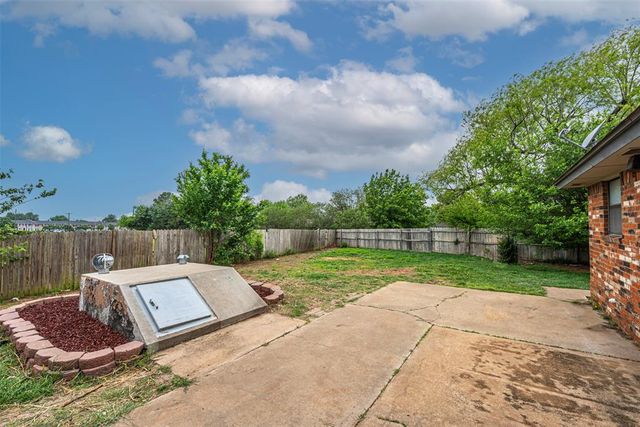 1602 Vanessa Drive, Norman, OK 73071