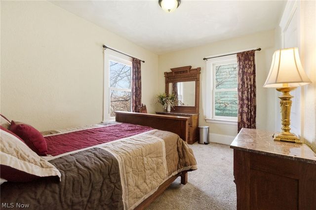 2182 E 80th Street, Cleveland, OH 44103