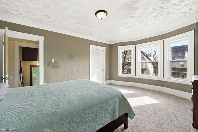 2182 E 80th Street, Cleveland, OH 44103