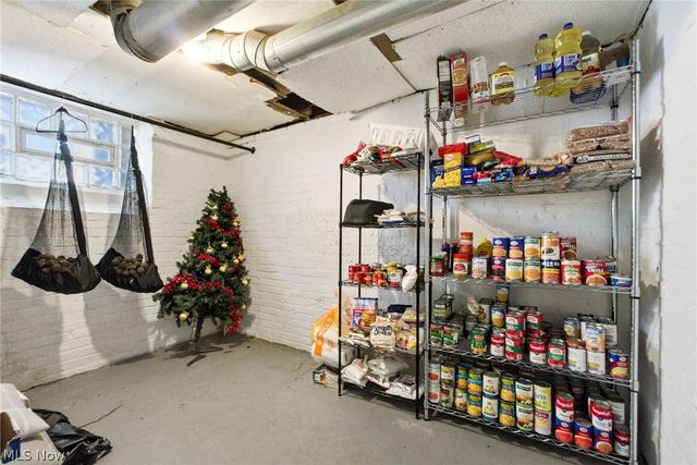 2182 E 80th Street, Cleveland, OH 44103