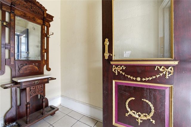 2182 E 80th Street, Cleveland, OH 44103