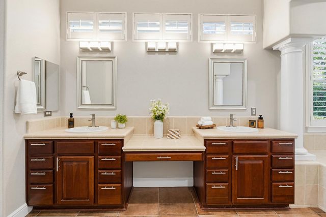 1564 Vista Ridge Way, Roseville, CA 95661