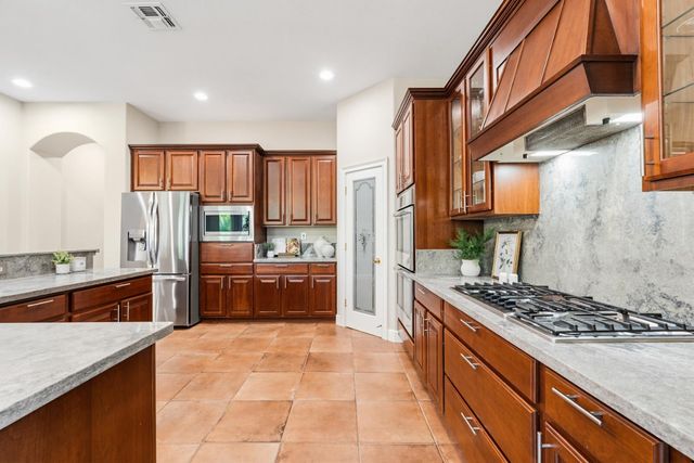 1564 Vista Ridge Way, Roseville, CA 95661