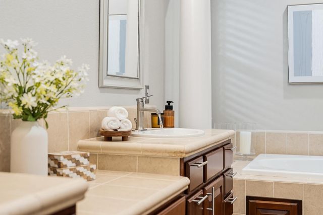 1564 Vista Ridge Way, Roseville, CA 95661