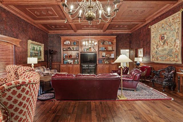 2550 E Overholser Drive, Oklahoma City, OK 73127