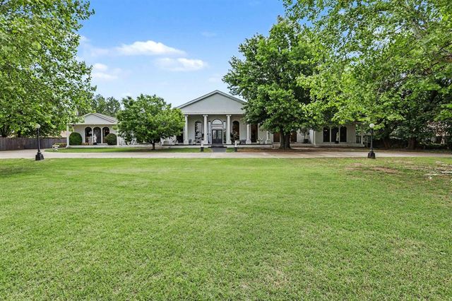 2550 E Overholser Drive, Oklahoma City, OK 73127