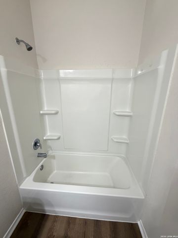 5323 HICKORY PL, San Antonio, TX 78222