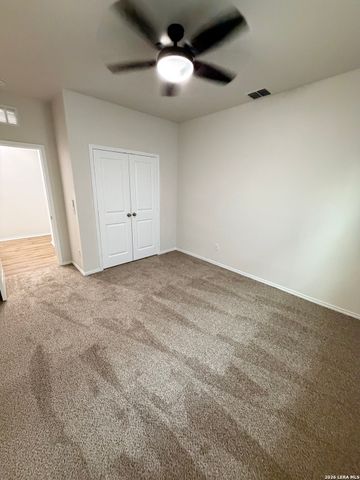 5323 HICKORY PL, San Antonio, TX 78222