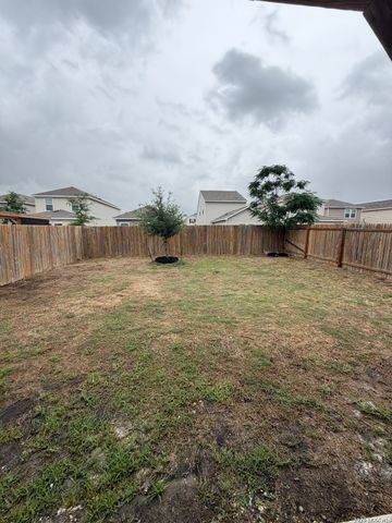 5323 HICKORY PL, San Antonio, TX 78222