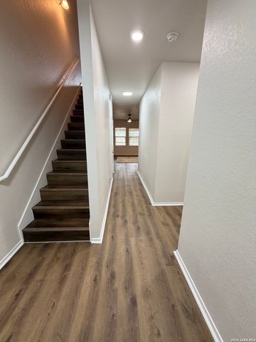 5323 HICKORY PL, San Antonio, TX 78222