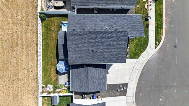 1922 W Lavender Ave, Spokane, WA 99206