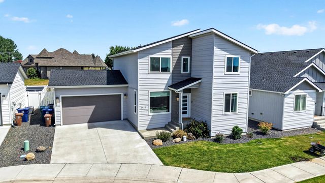 1922 W Lavender Ave, Spokane, WA 99206