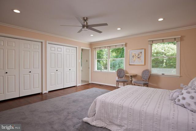 2712 UNICORN LN NW, Washington, DC 20015