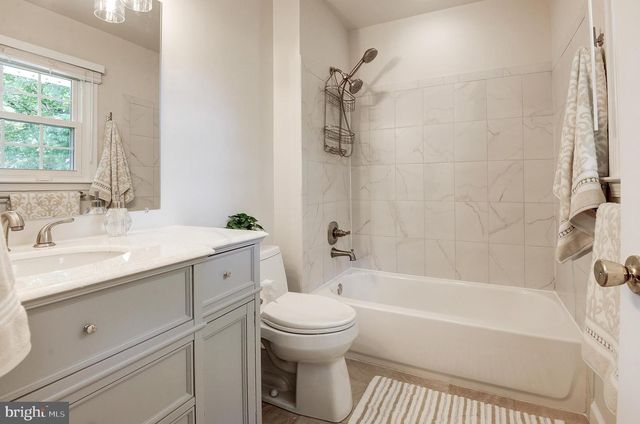2603 OAKLEDGE CT, Vienna, VA 22181