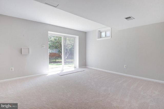 2603 OAKLEDGE CT, Vienna, VA 22181