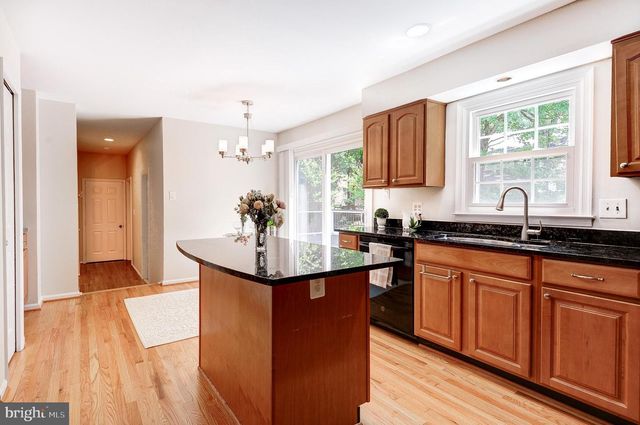 2603 OAKLEDGE CT, Vienna, VA 22181