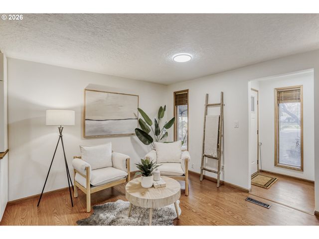 9135 Se 42ND Ave, Milwaukie, OR 97222