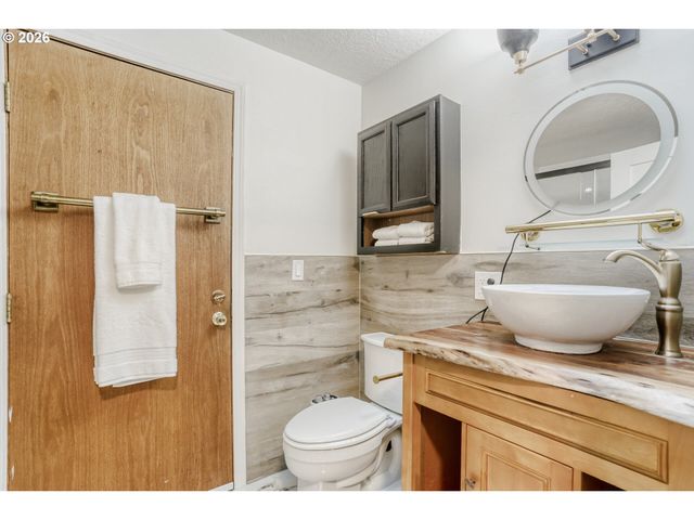 9135 Se 42ND Ave, Milwaukie, OR 97222