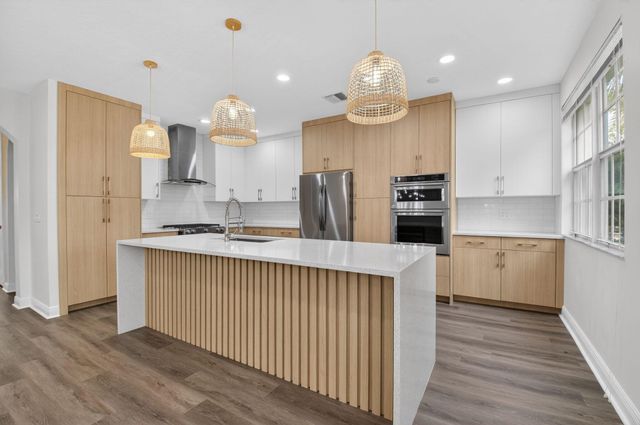 667 NE Trieste Lane, Boca Raton, FL 33487