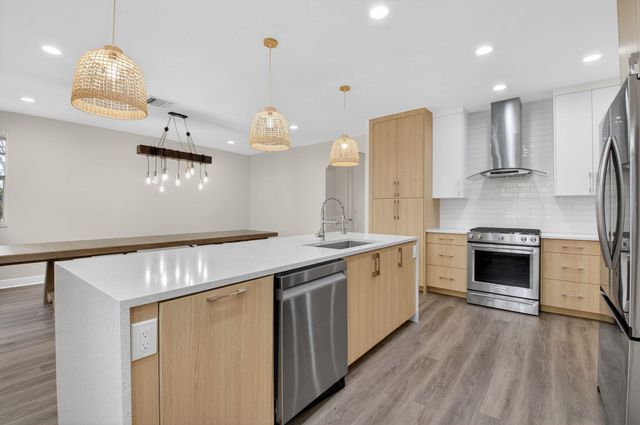 667 NE Trieste Lane, Boca Raton, FL 33487