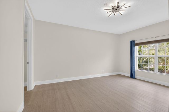 667 NE Trieste Lane, Boca Raton, FL 33487