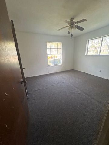 237 Palm, Marlin, TX 76661