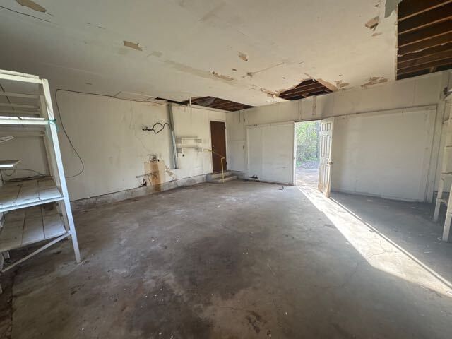 237 Palm, Marlin, TX 76661