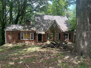 100 Mt Paran Road NE, Atlanta, GA 30327