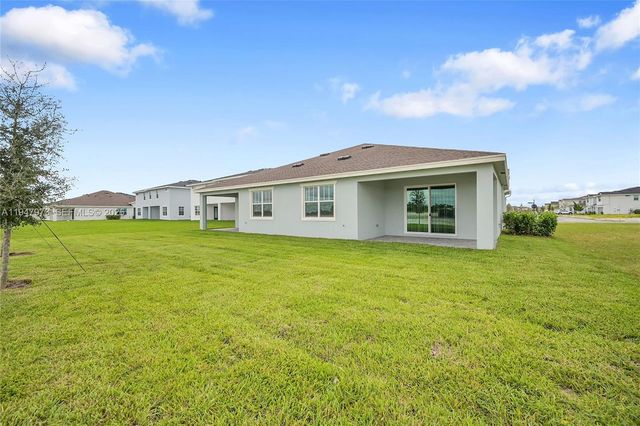 19457 Whispering Creek Rd, Loxahatchee, FL 33470