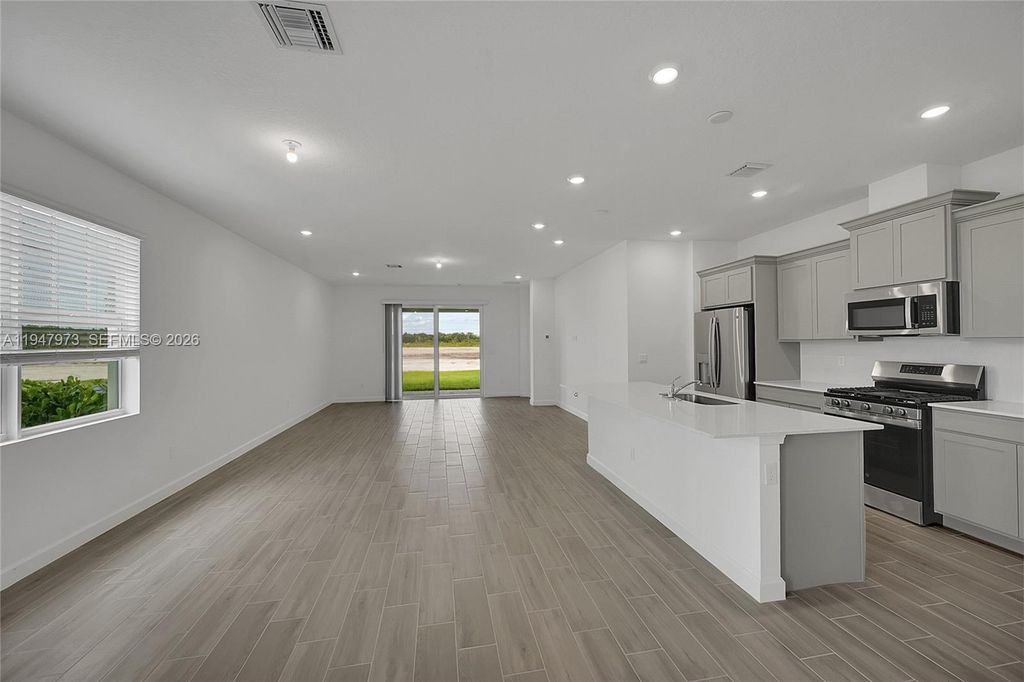 19457 Whispering Creek Rd, Loxahatchee, FL 33470