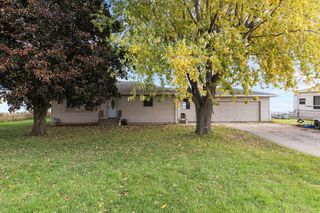 6682 HILLTOP ROAD, Oshkosh, WI 54904