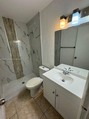 7830 SW 10th St A-C, North Lauderdale, FL 33068