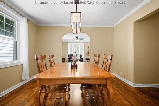 1949 Presson Drive, Charleston, WV 25320