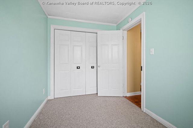 1949 Presson Drive, Charleston, WV 25320