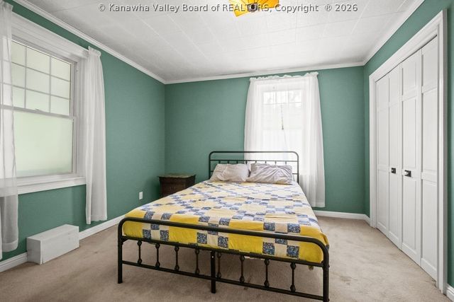 1949 Presson Drive, Charleston, WV 25320