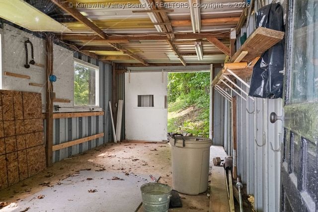 1949 Presson Drive, Charleston, WV 25320