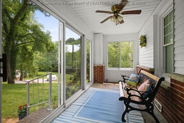 1949 Presson Drive, Charleston, WV 25320