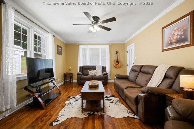 1949 Presson Drive, Charleston, WV 25320