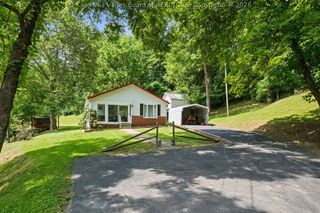 1949 Presson Drive, Charleston, WV 25320